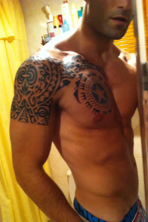 Real community tattoo placement: Alain - Pinheiro variant