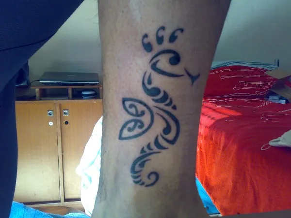 Real community tattoo placement: Alessandro - Seahorse