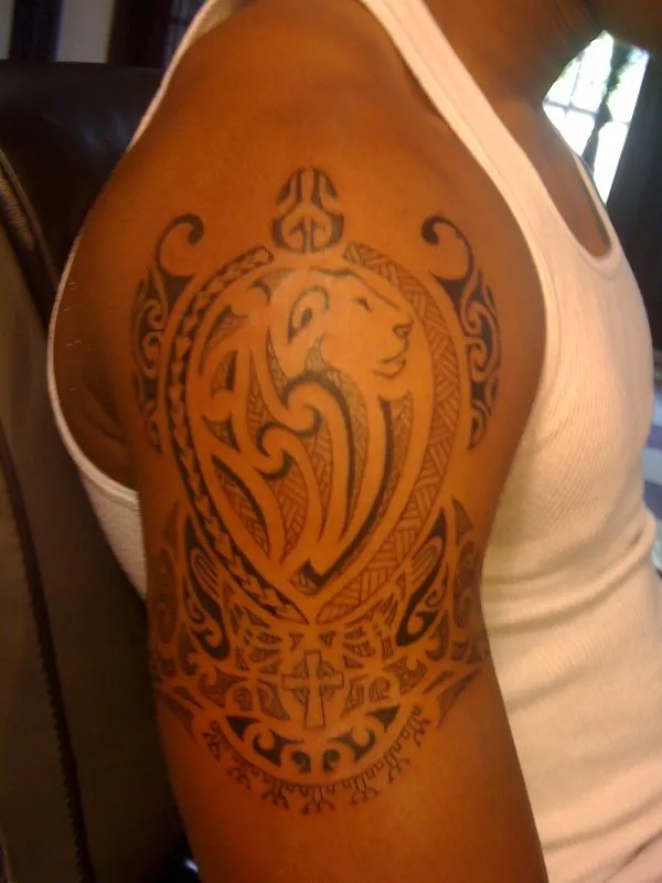 Real community tattoo placement: Alex - Lion shoulder