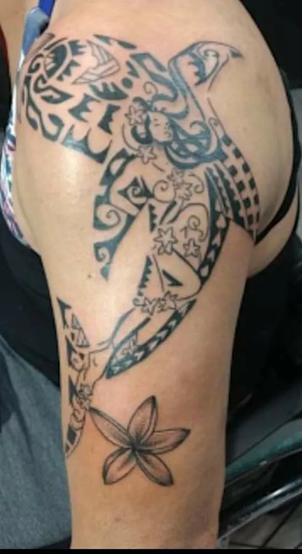 Real community tattoo placement: Andrea - composite shark