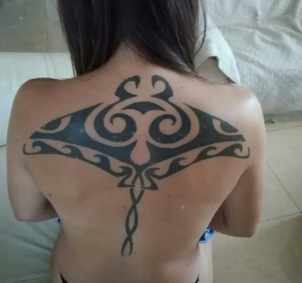 Real community tattoo placement: Anna - manta