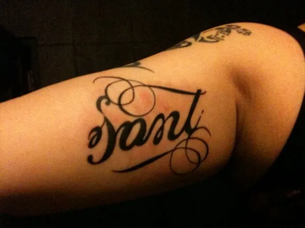 Real community tattoo placement: Anne - Santi/Peace