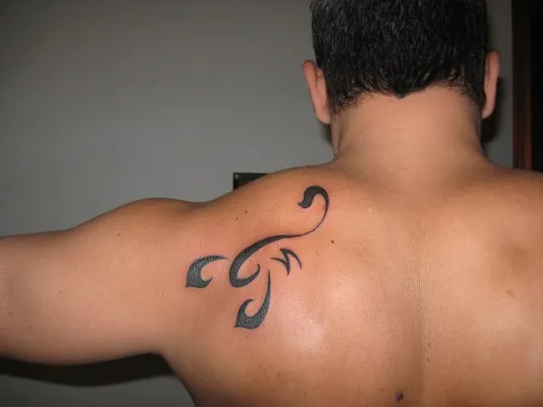 Real community tattoo placement: Demetrio - Stylized Scorpion