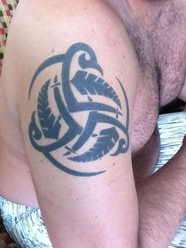 Real community tattoo placement: Diego - Triskell ferns