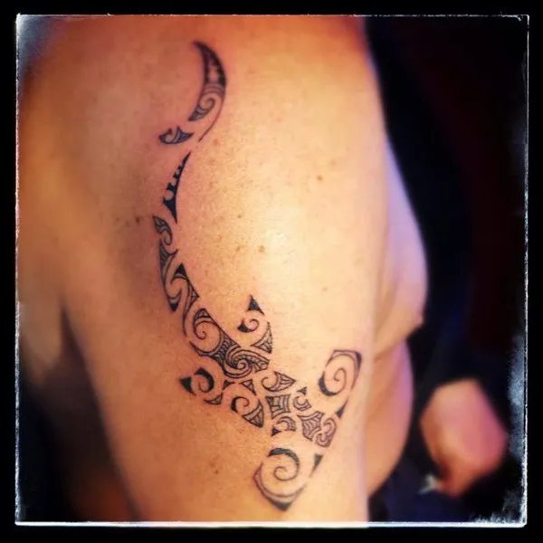 Real community tattoo placement: Evilzone - Maori hammerhead