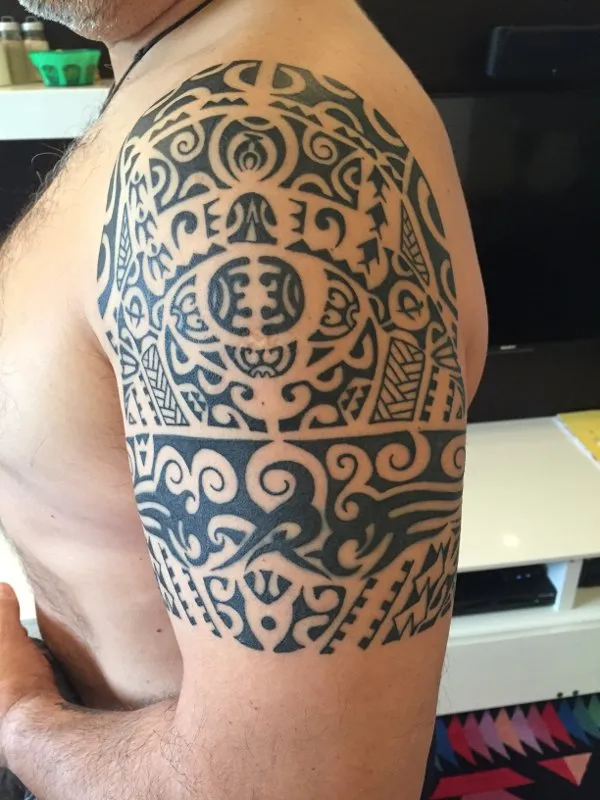 Real community tattoo placement: Fabrizio - protettore
