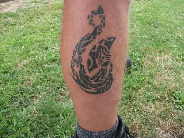 Real community tattoo placement: John - Hei Matau