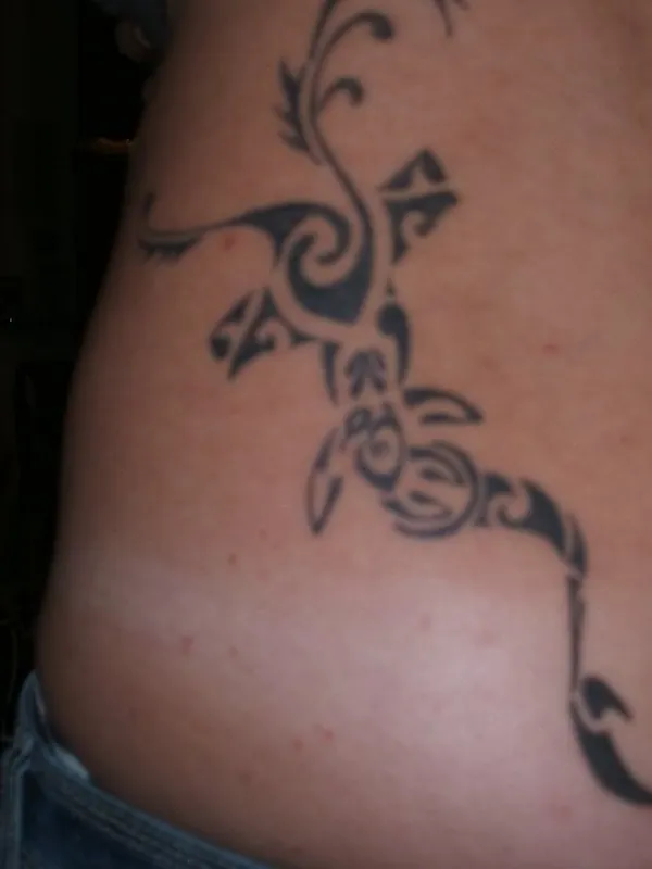 Real community tattoo placement: Lara - Manawa