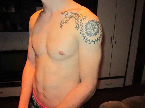 Real community tattoo placement: Liviu - Ra