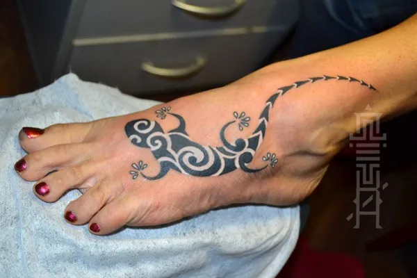Real community tattoo placement: Luba - gecko