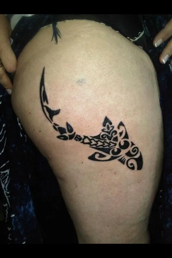 Real community tattoo placement: Lucy - mixed shark