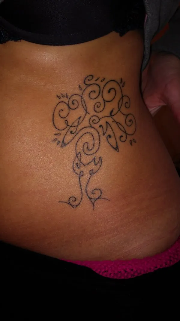 Real community tattoo placement: Maddalena - Tree turtle