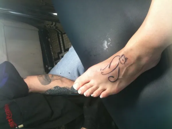 Real community tattoo placement: Miranda - Cat
