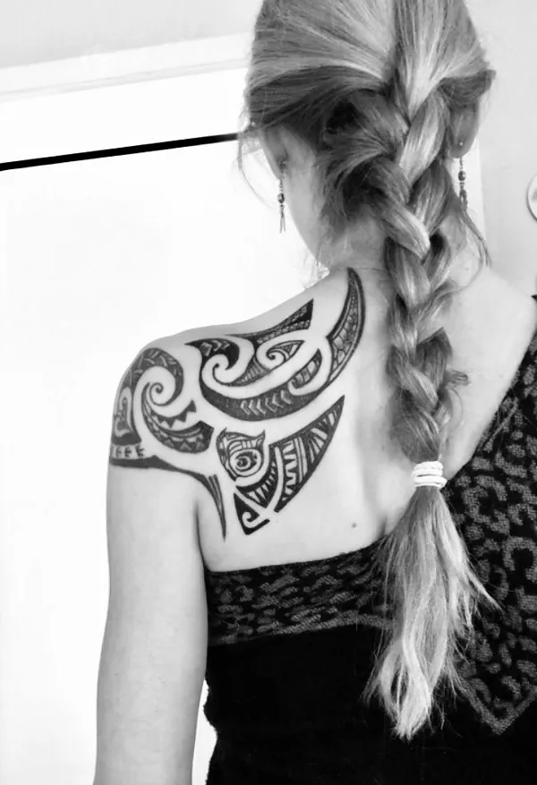 Real community tattoo placement: Nadia - Ruru