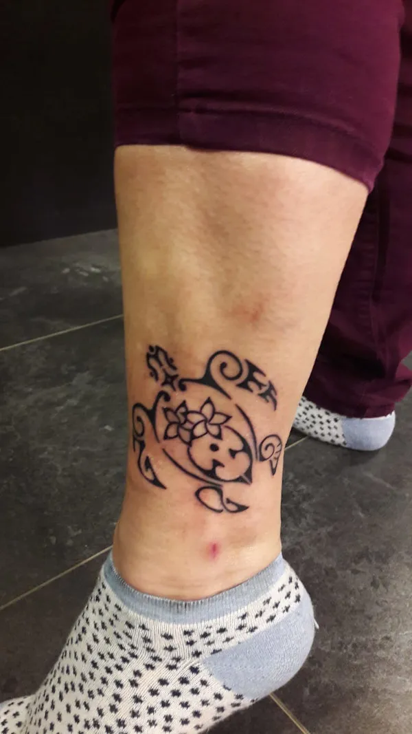 Real community tattoo placement: Natascha - Aapiti, mother