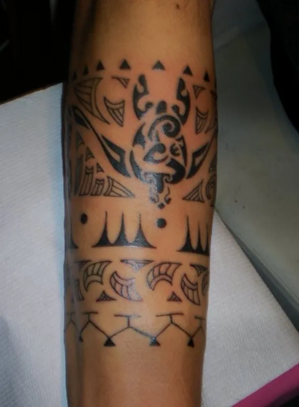 Real community tattoo placement: Riccardo - Ake tonu atu