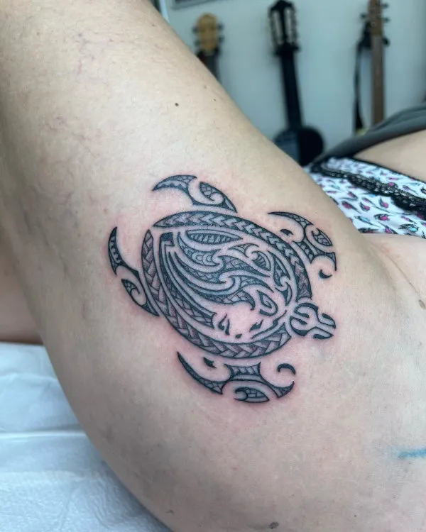 Real community tattoo placement: RodMedina - Lion turtle