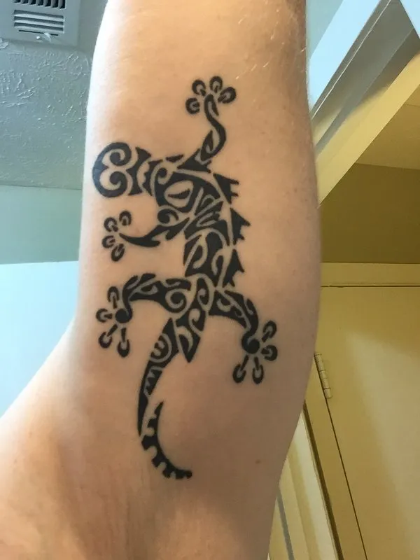 Real community tattoo placement: Russell - Gecko