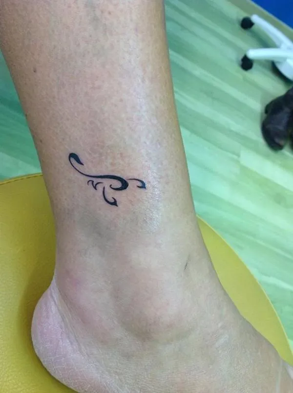 Real community tattoo placement: Silvia - Stylized scorpion