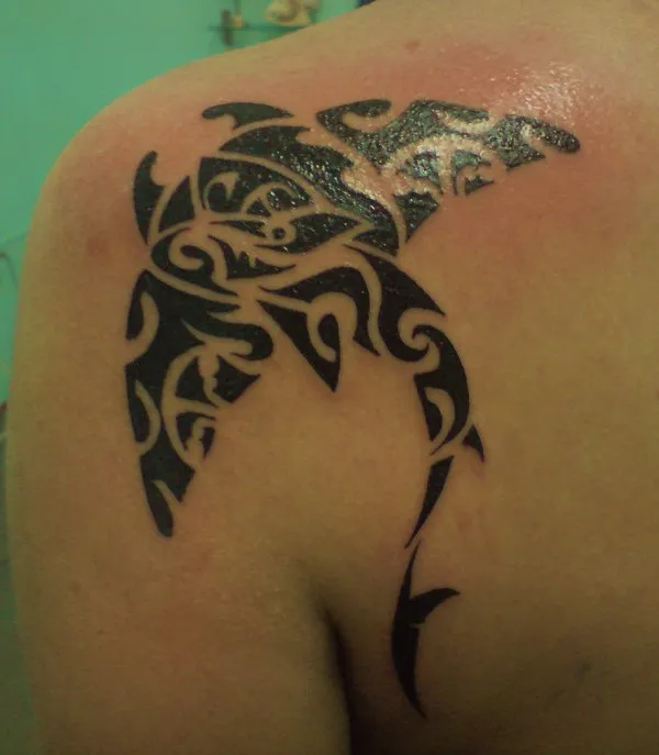 Real community tattoo placement: Sina - Manta Shark