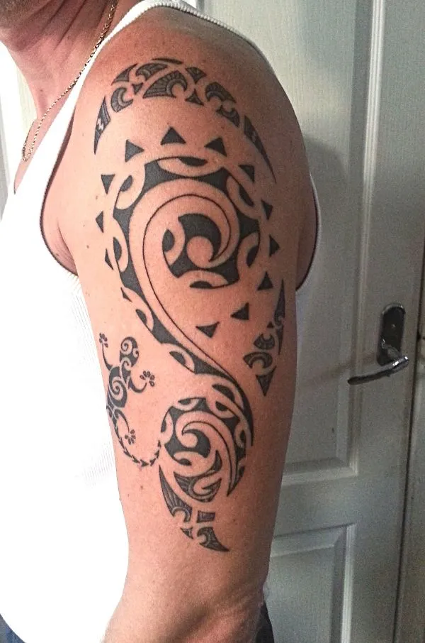 Real community tattoo placement: Stefan - Koru