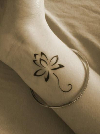Anna - Lotus flower
