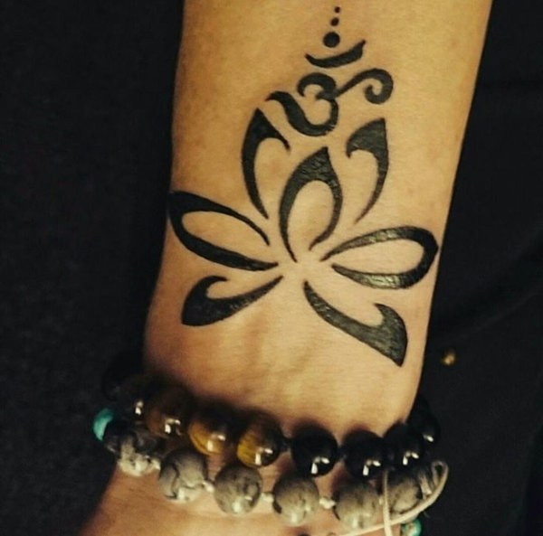 Guest - lotus aum