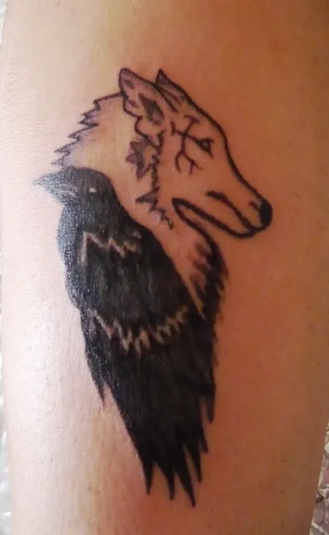 Domenica - Wolf and Crow