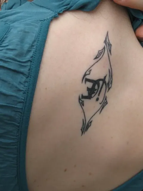 Eleonora - Tribal with letters