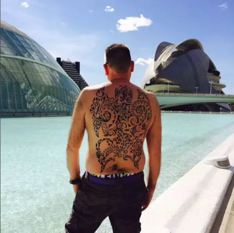 Richie - Honu