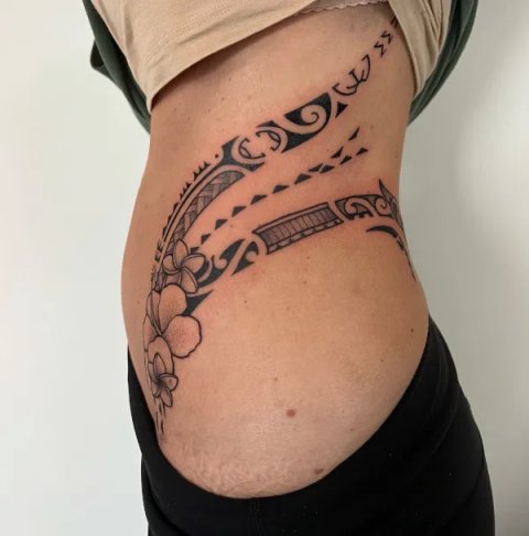 Nicole - Aupupu: real inked placement tattoo photo thumbnail