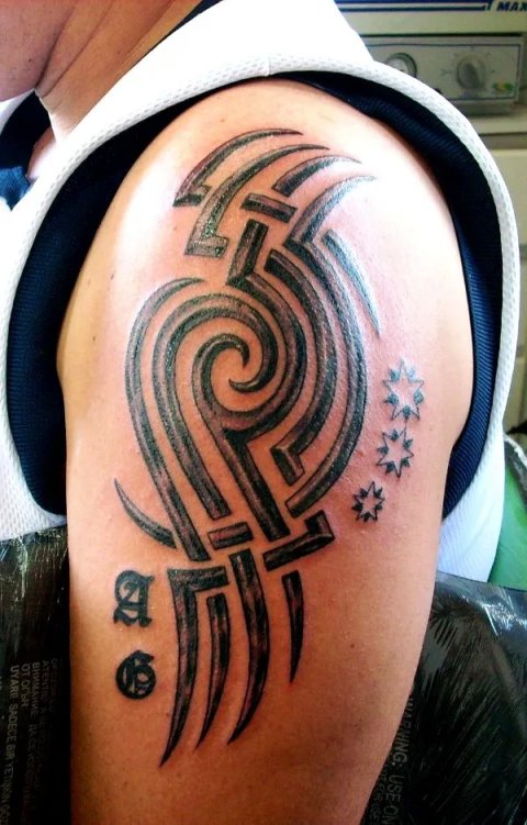 Sandro - Tribal S: real inked placement tattoo photo thumbnail