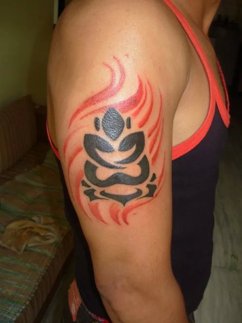 Zephyr - Buddha on lotus: inked placement tattoo photo thumbnail